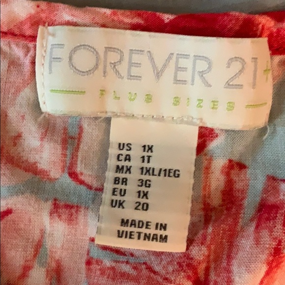 Forever 21 Romper size 1X Used - Picture 4 of 7